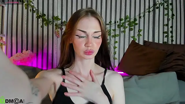 Jennie_Hunter webcam