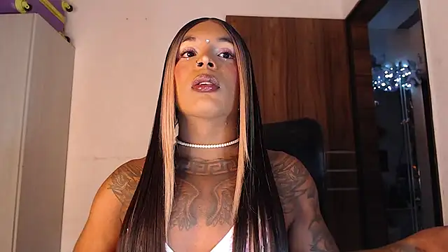 mistressbigcock777 webcam