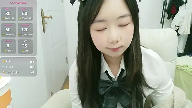 美女Cat-o3o在线直播