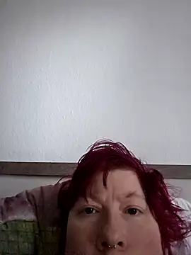 Webcam Model (dieGeile0411)  is live.Free join now!