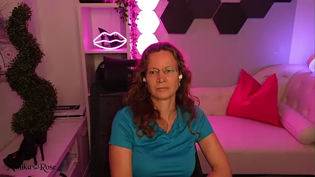 AnnikaRose webcam