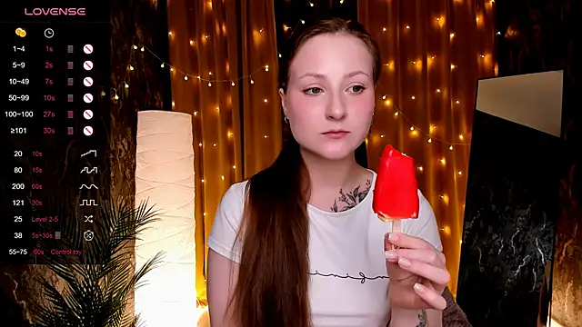 velvet_cherry_ webcam