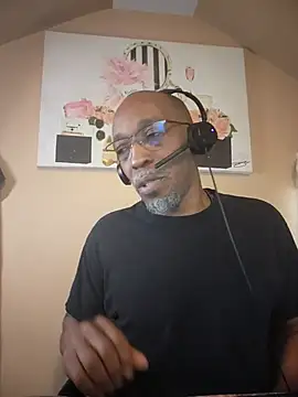 Lonelynudist59 webcam