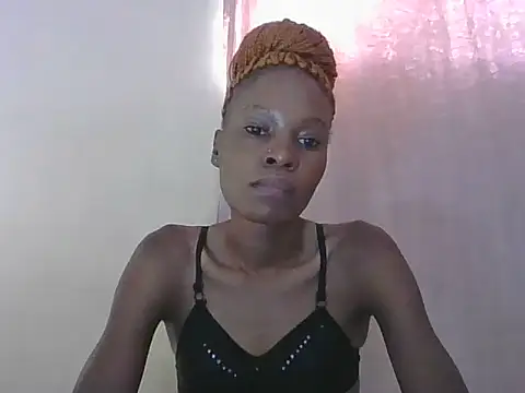 Sweetpetite254 webcam