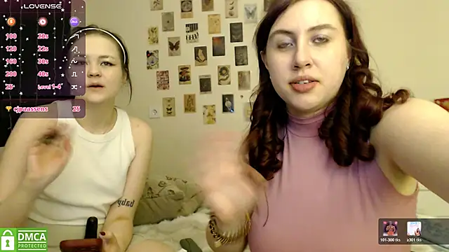 BettyandRich_ webcam