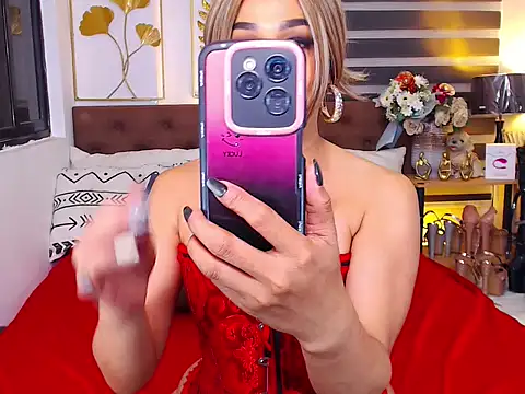 MeatyhorsecockMistress webcam