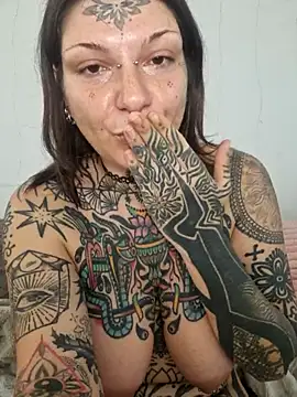 lizzardqueeen webcam