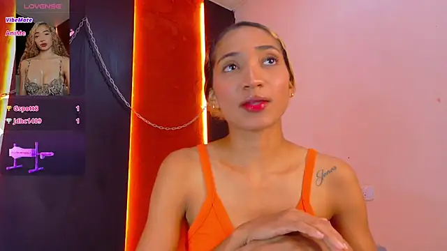 Charlotte_Love10 webcam