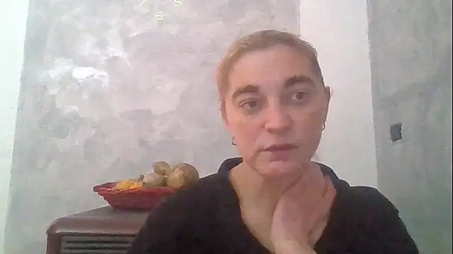 GoldenAngelMilf webcam