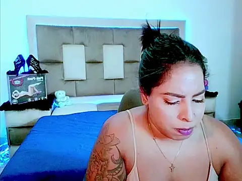 indiantopaz694u webcam