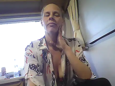 wildscorpio86 - WildScorpio86's free webcam - UK Sex Cams