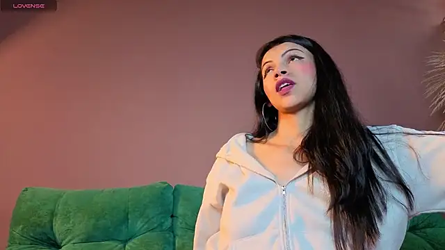 aitana_garcia_ - Aitana_garcia_'s free webcam - UK Sex Cams