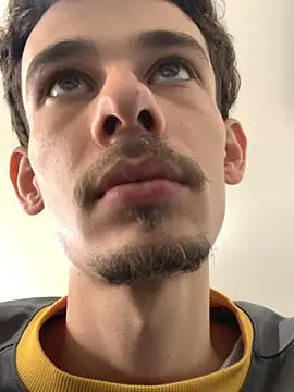 Pytergreensex webcam