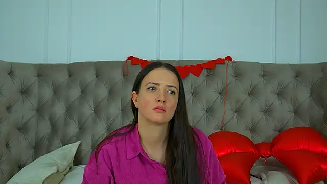 ElinaBellucci webcam