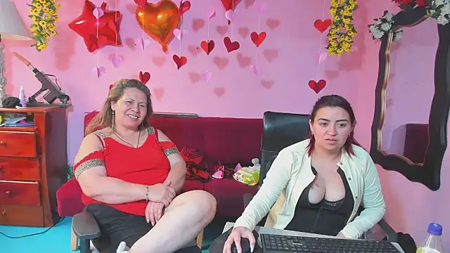lesbiancuple webcam