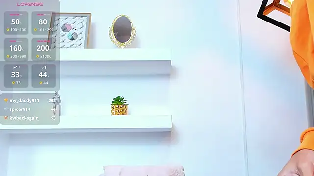 IsabellaMonet webcam