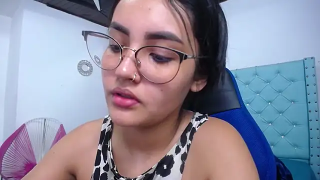 kathe-mills235 webcam