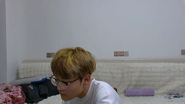 KK-cuteboy webcam