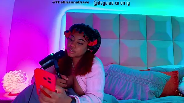 BriannaBrave webcam