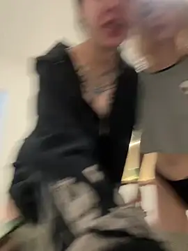 AlishaOfThorns webcam