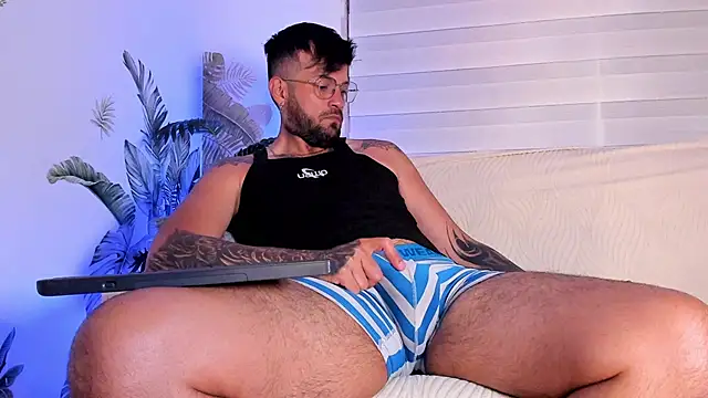 jonathan_rivers webcam