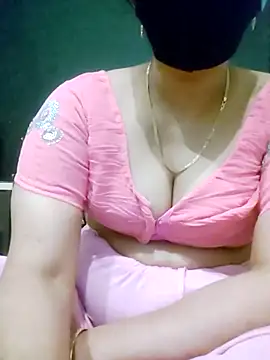 Webcam Model (Tamil_shalini)  is live.Free join now!