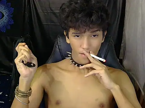 hugekenbigcock webcam