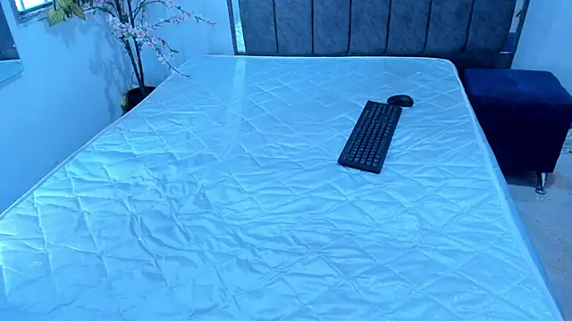 jetf_andrea - Jetf_Andrea's free webcam - UK Sex Cams