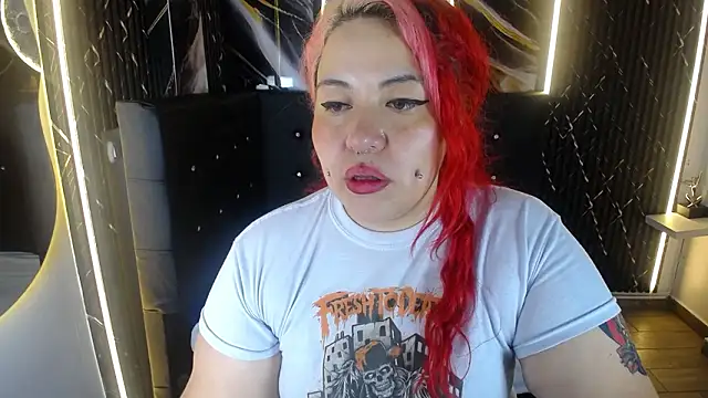 Bruja__Scarlata webcam