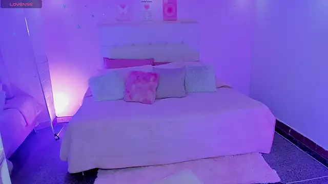 ScarlettDreamss7 webcam