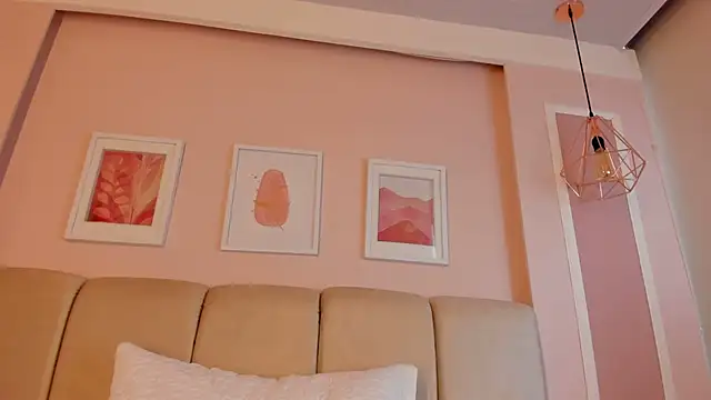 Annie_rhoades webcam