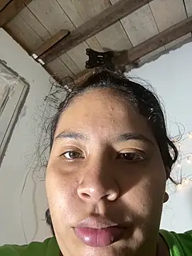 moncerrat_luna webcam