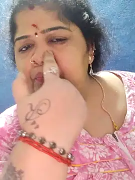 tamilthanushri webcam