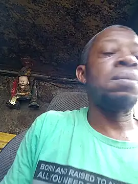 negaomalinha1 (Ask my age) - Ajuda o negao a gozar