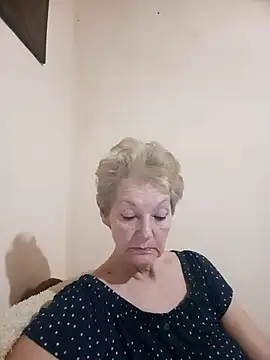 Webcam Model (Calypso-Loove)  is live.Free join now!