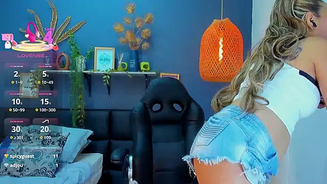 yessila_parker webcam