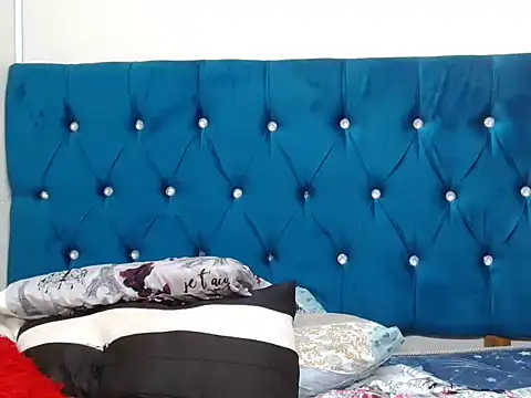 SexyDarkLadyXxx webcam