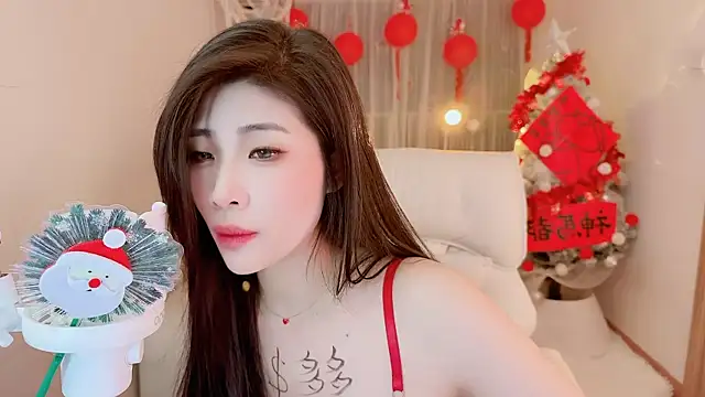 美女Vaidurya-Yolo在线直播