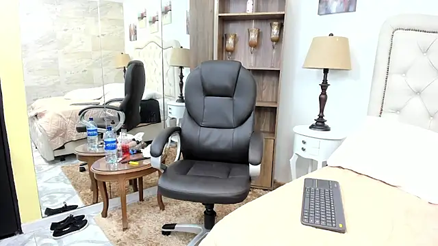 molly_madisson_ webcam