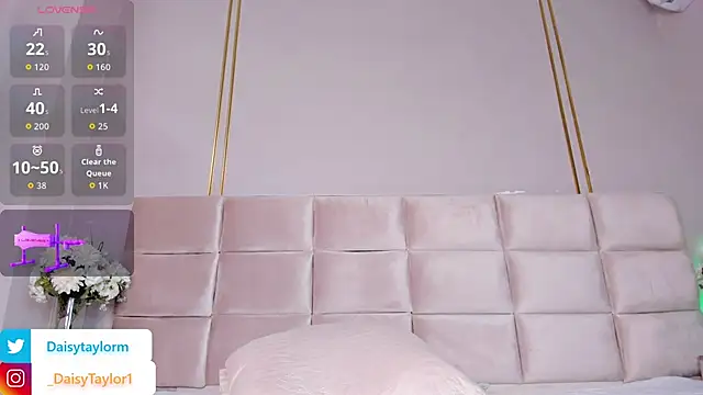 DaisyTaylor__ webcam