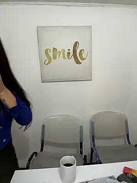 Antonella_Julieta webcam