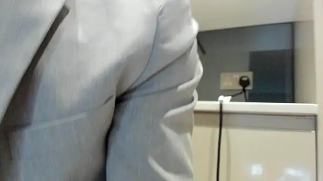 DominantAlex18 webcam