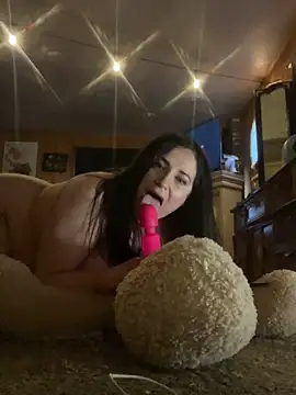 VelvetBrunetteXo webcam