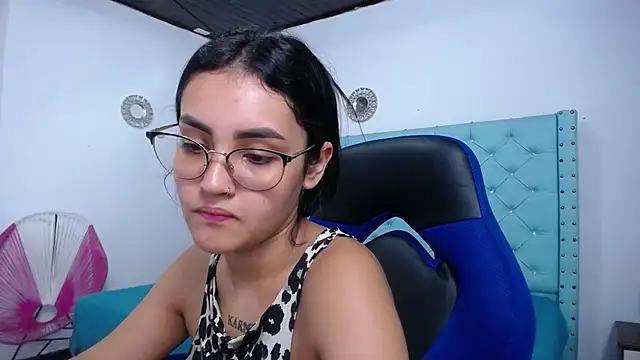 kathe-mills235 webcam