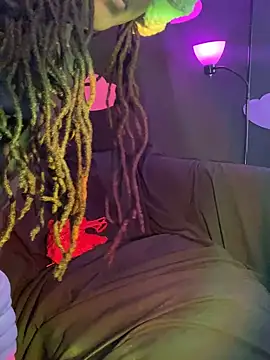 CoCoGoddess_ Live Webcam on Stripchat
