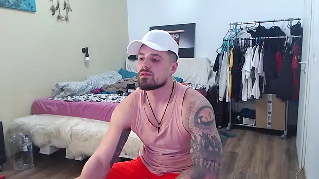 Tiberius_hunk webcam