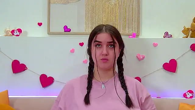 ChristinaMilton webcam