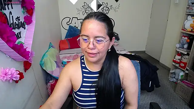 Miss__kendra_ webcam