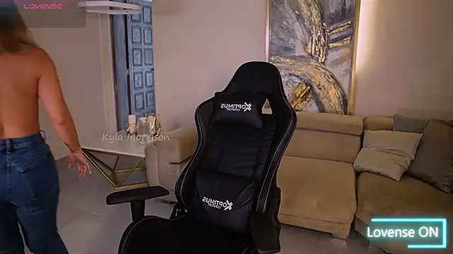 KylaMorrison webcam