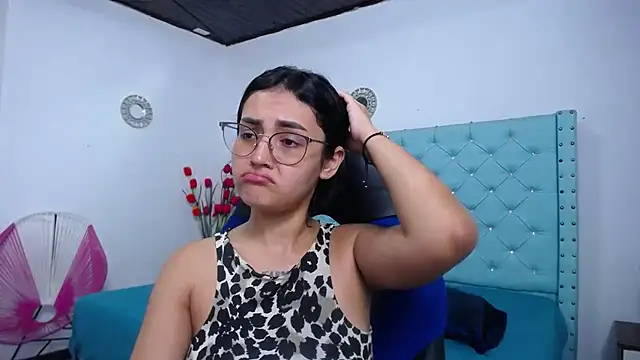 kathe-mills235 webcam